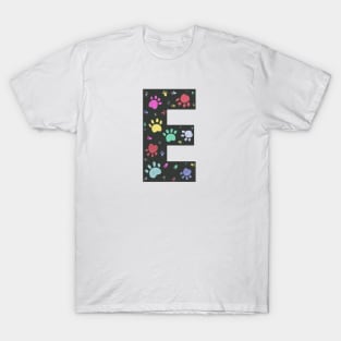 D letter  with colorful paw print T-Shirt